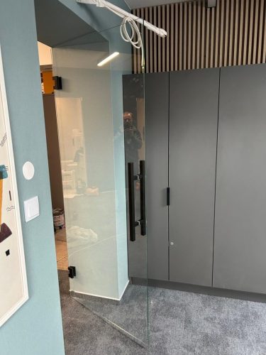 Drzwi szklane na wymiar - realizacje w Krakowie