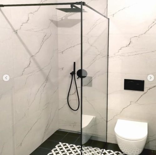 Kabiny i drzwi prysznicowe na wymiar - realizacje w Krakowie