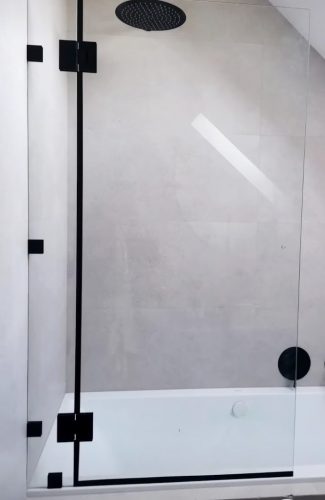 Kabiny i drzwi prysznicowe na wymiar - realizacje w Krakowie