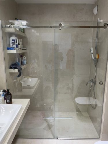 Kabiny i drzwi prysznicowe na wymiar - realizacje w Krakowie