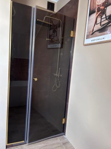 Kabiny i drzwi prysznicowe na wymiar - realizacje w Krakowie