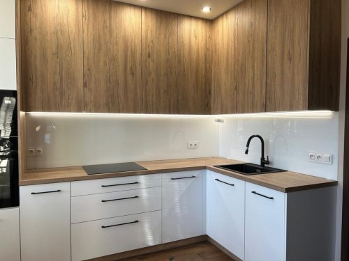 Lacobel i panele szklane - realizacje w Krakowie