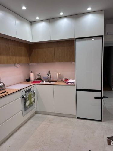 Lacobel i panele szklane - realizacje w Krakowie