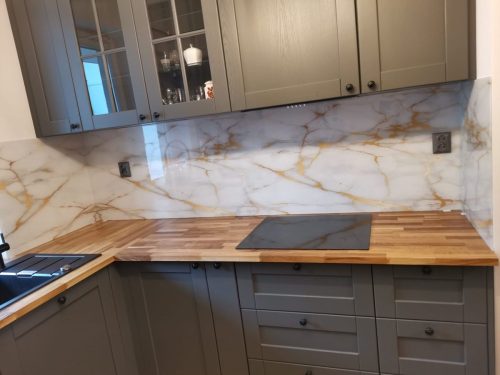 Lacobel i panele szklane - realizacje w Krakowie