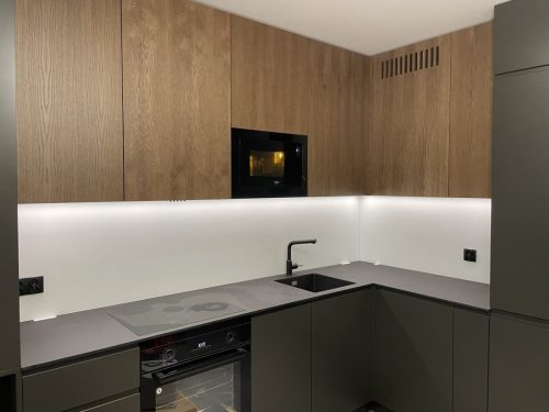 Lacobel i panele szklane - realizacje w Krakowie