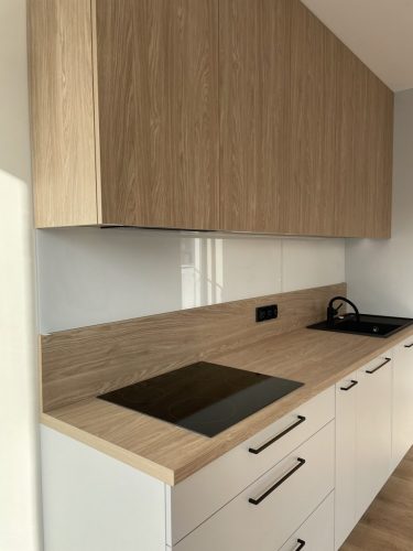 Lacobel i panele szklane - realizacje w Krakowie