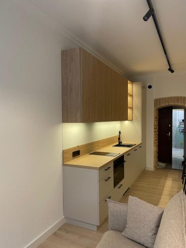 Lacobel i panele szklane - realizacje w Krakowie